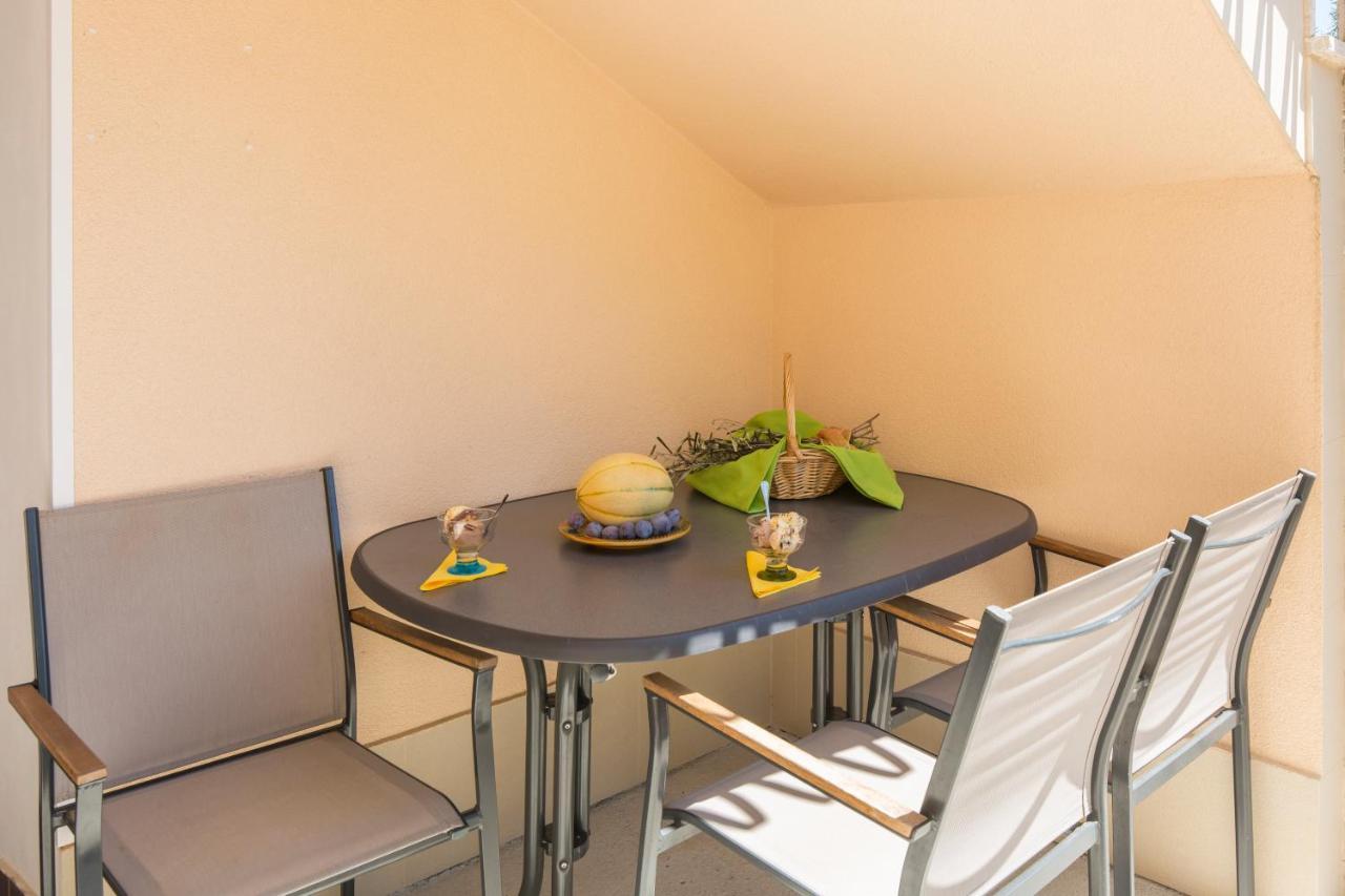 Apartmani Xenia & Desiderio Buzet Luaran gambar